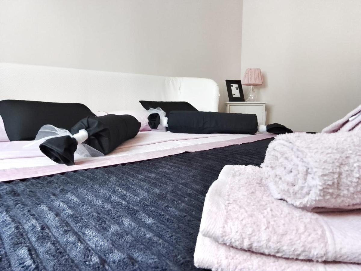 Lovely Modern Apartment フィレンツェ エクステリア 写真