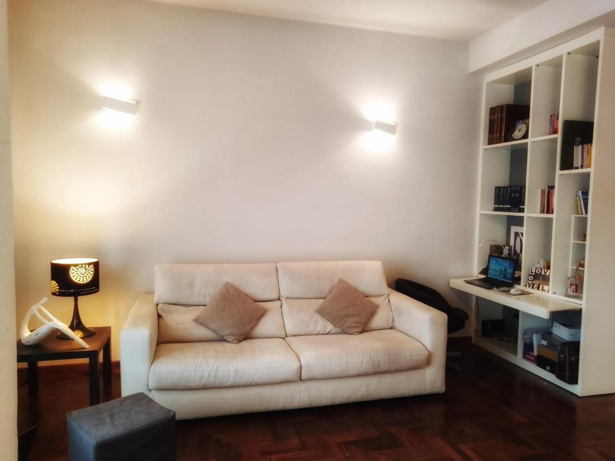 Lovely Modern Apartment フィレンツェ エクステリア 写真